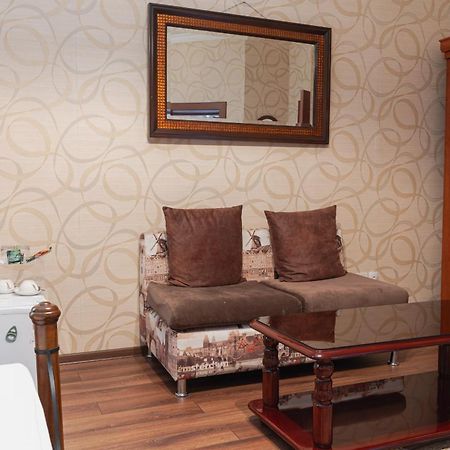 Altair Hotel Shymkent Bagian luar foto